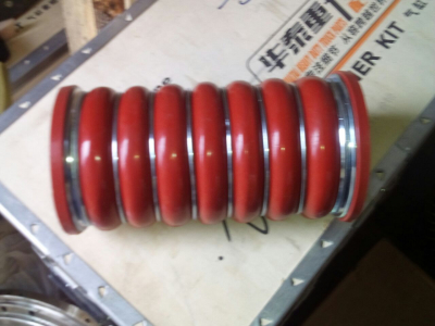 Патрубок интеркулера A7 (ДВС D10, D12) HOWO A7 WG9925530058 фото 1 Старый Оскол