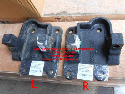 Кронштейн крепления реактивной тяги к среднему мосту большой правый H HOWO (ХОВО) AZ9725520291 фото 1 Старый Оскол
